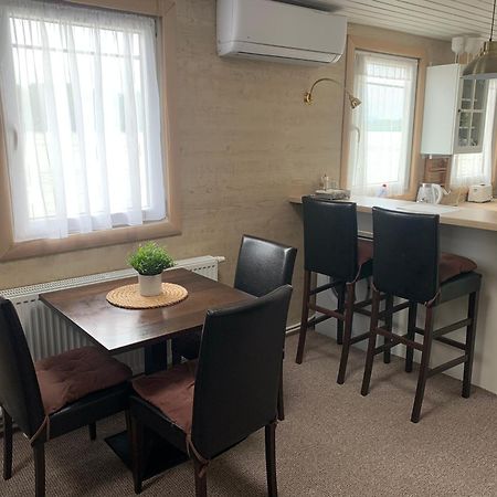 Hotel Certo Nautica Bratysława Zewnętrze zdjęcie